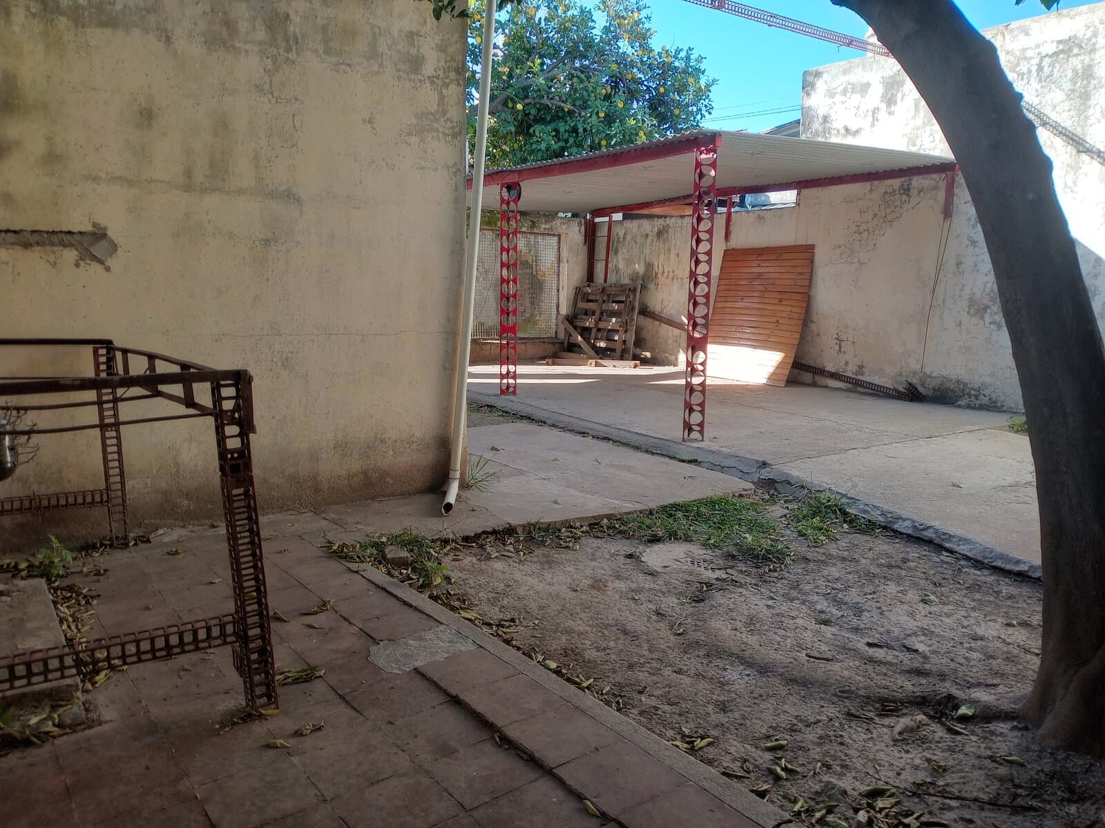 VENDO CASA DE 3 DORMITORIOS BARRIO SAN LORENZO — foto 7