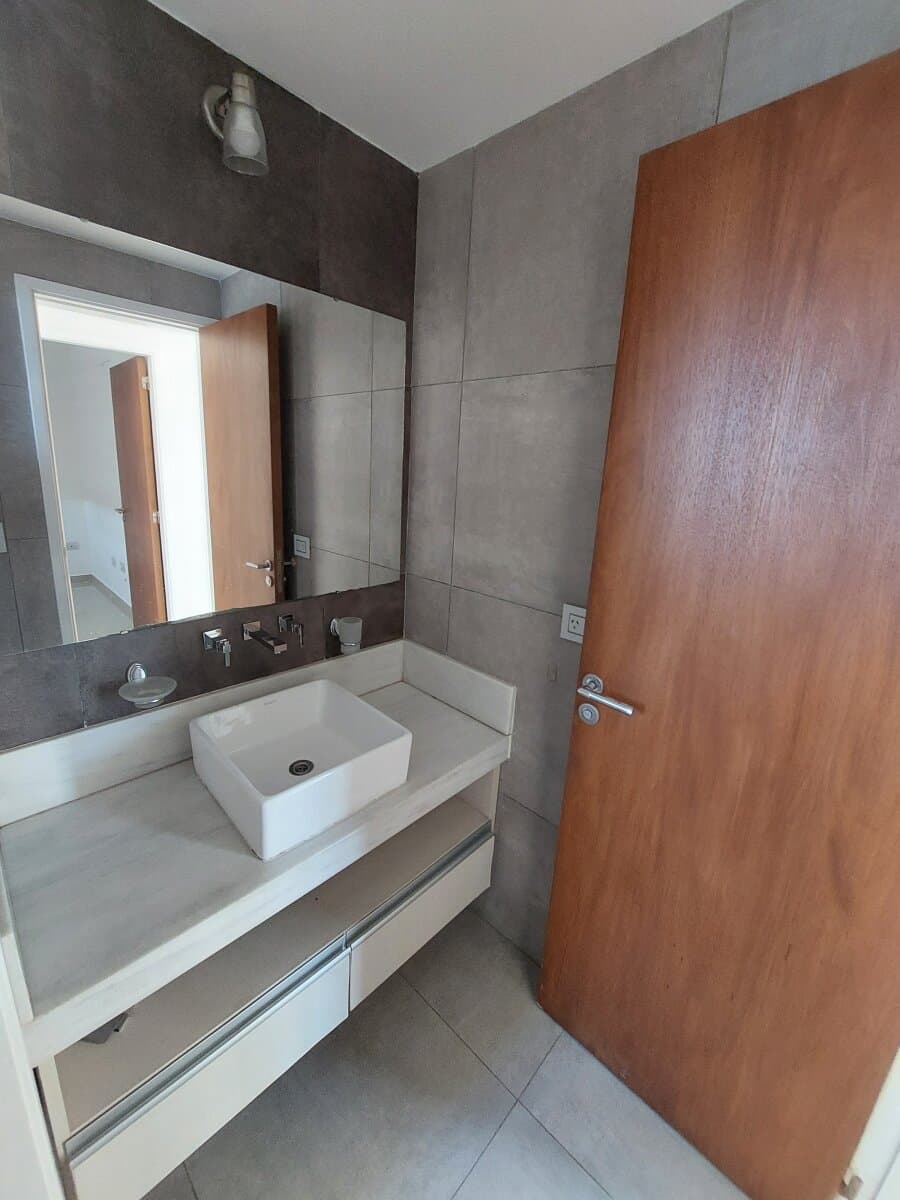 Depto de 3 dormitorios en alquiler Torre vip complejo opera — foto 13