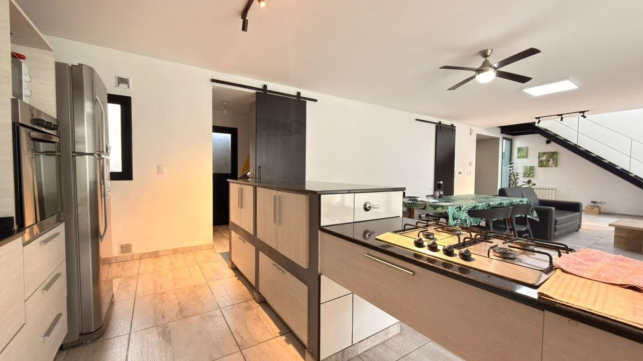 VENTA CASA CLAROS DEL BOSQUE 4 DORM PILETA — foto 15