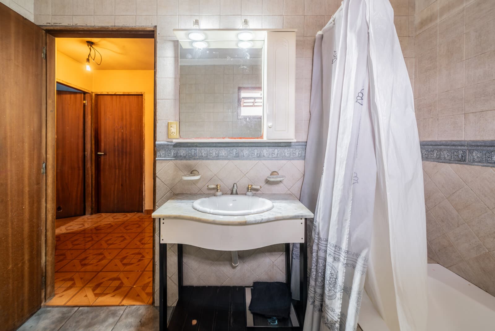 Casa | 7 ambientes | 3 plantas | piscina | San Justo Centro — foto 13