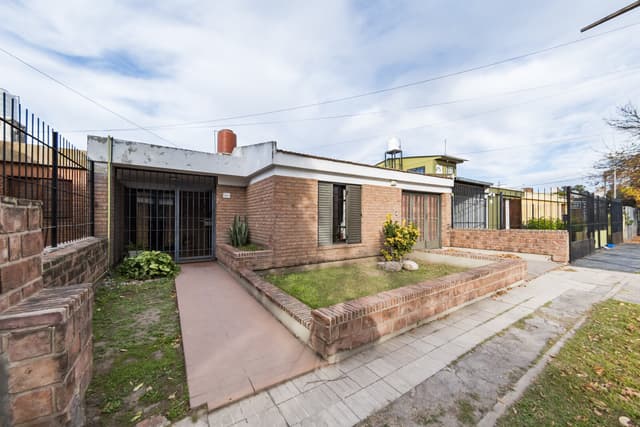 Vendo casa en Marcos Sastre, 3 dormitorios, ideal familia
