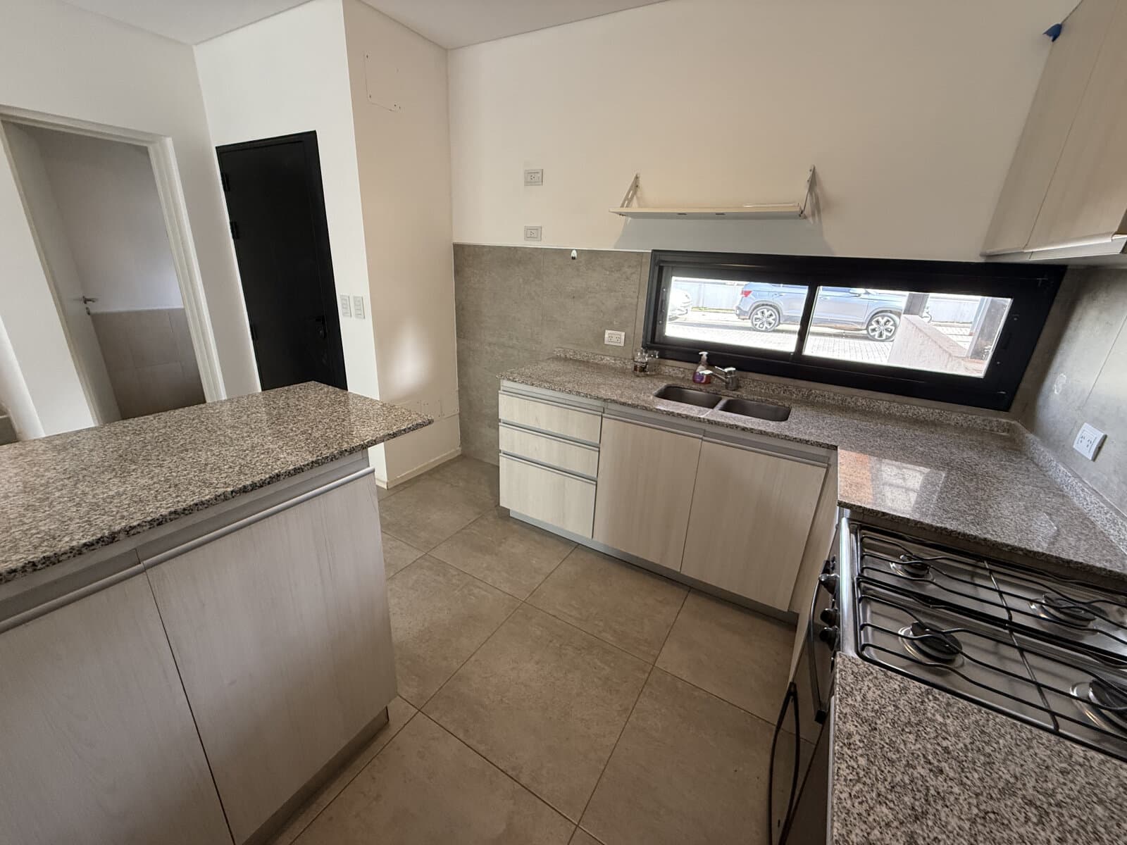 Duplex de 3 dormitorios en venta en Manantiales 1 — foto 5
