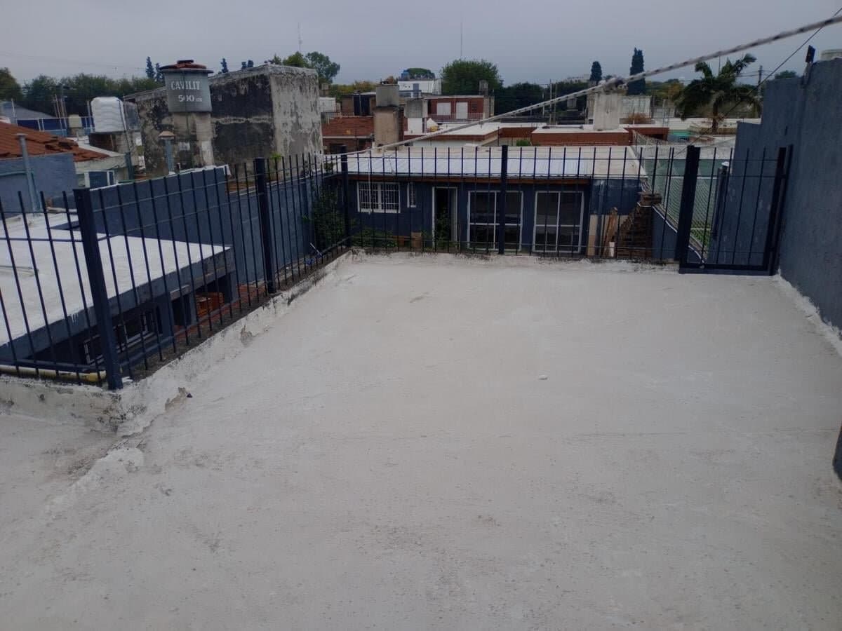 Casa + Dpto, barrio Las Flores — foto 15