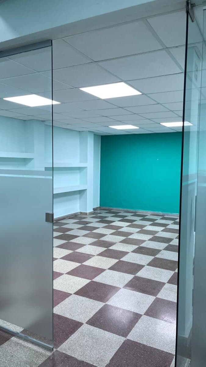 Local comercial en alquiler — foto 3