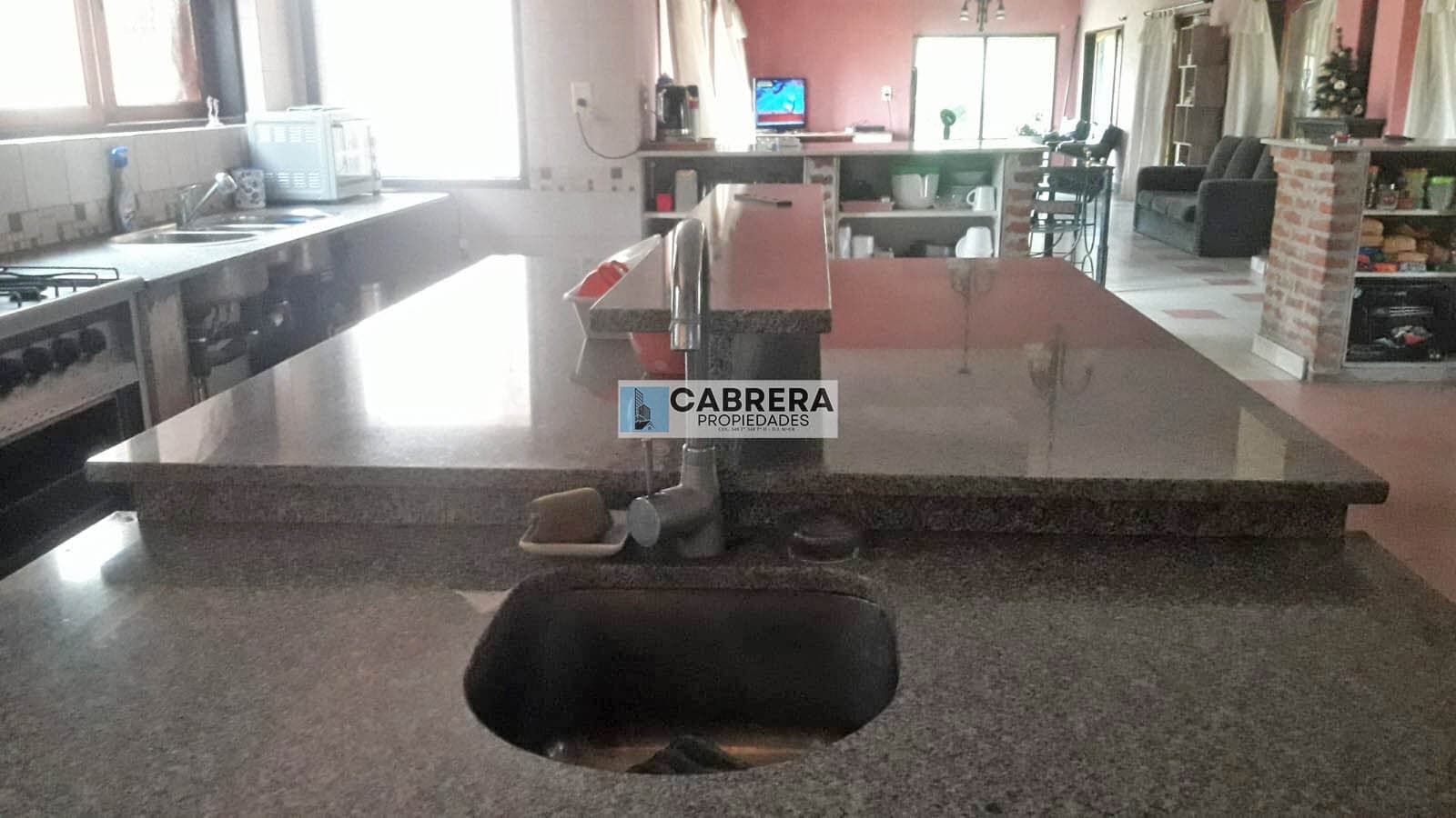 CASA 6 AMBIENTES EN VENTA EN EL CENTRO DE GENERAL RODRIGUEZ — foto 10