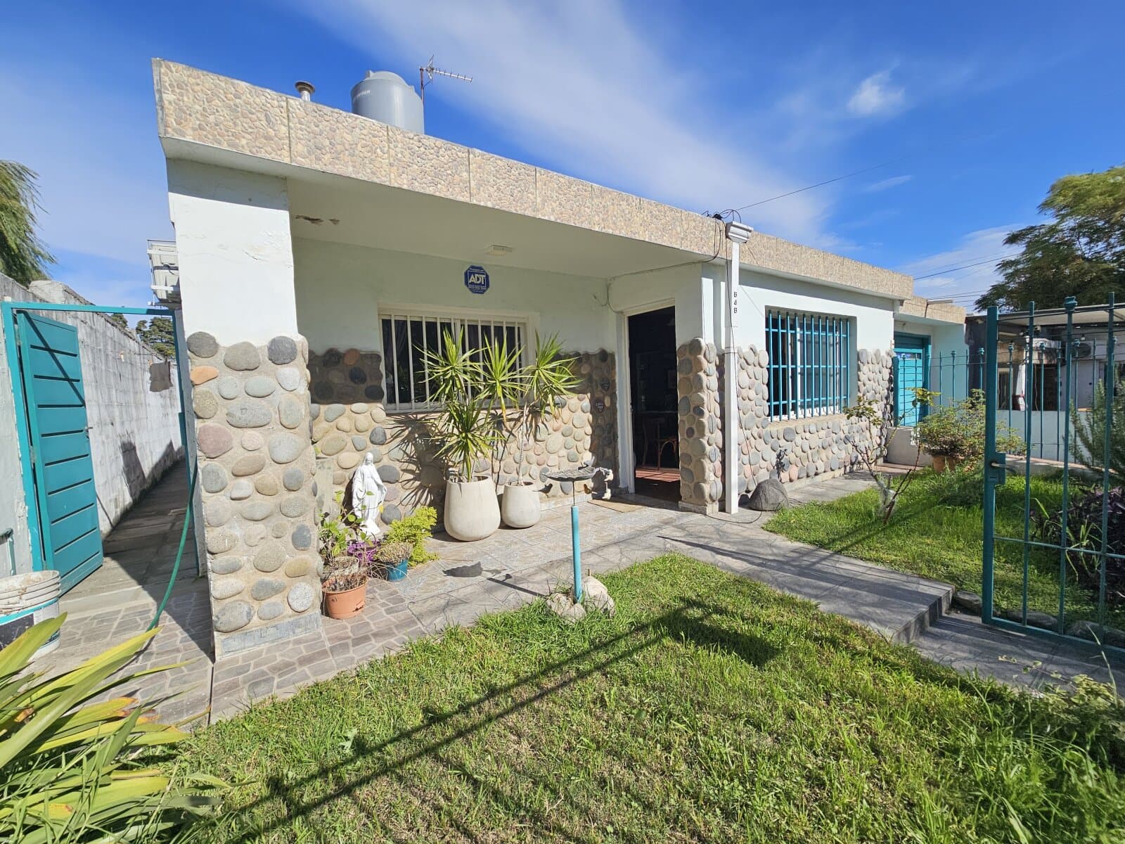 Casa en venta en Inaudi con pileta — foto 15
