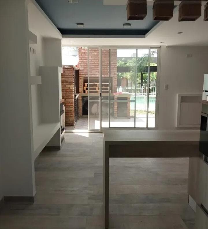 ALQUILER PERMANENTE EN FUNES — foto 3