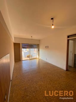 Departamento 2 ambientes con balcon- Alquiler