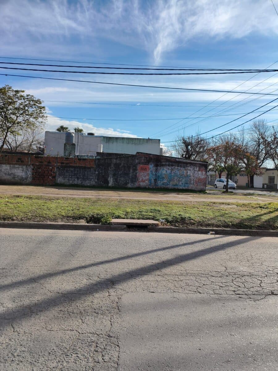 Venta. Lote Junin Esq Eva Peron — foto 3