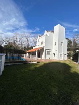 CASA EN VTA-5 AMB en DEL VISO | APTA CRÉDITO | 800 m² de lote/PILETA/QUINCHO