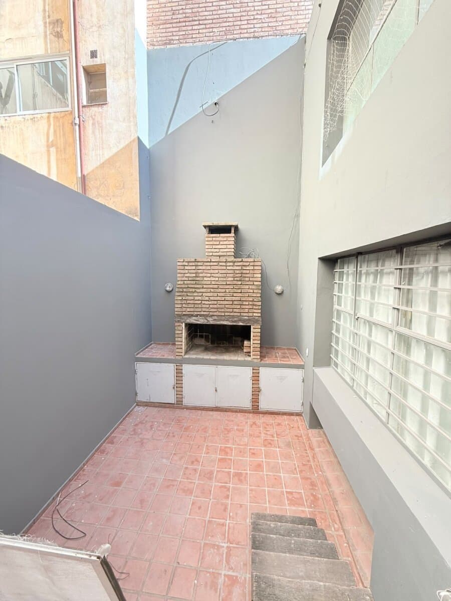 Amplio departamento 2 dormitorios - Barrio Centro — foto 4