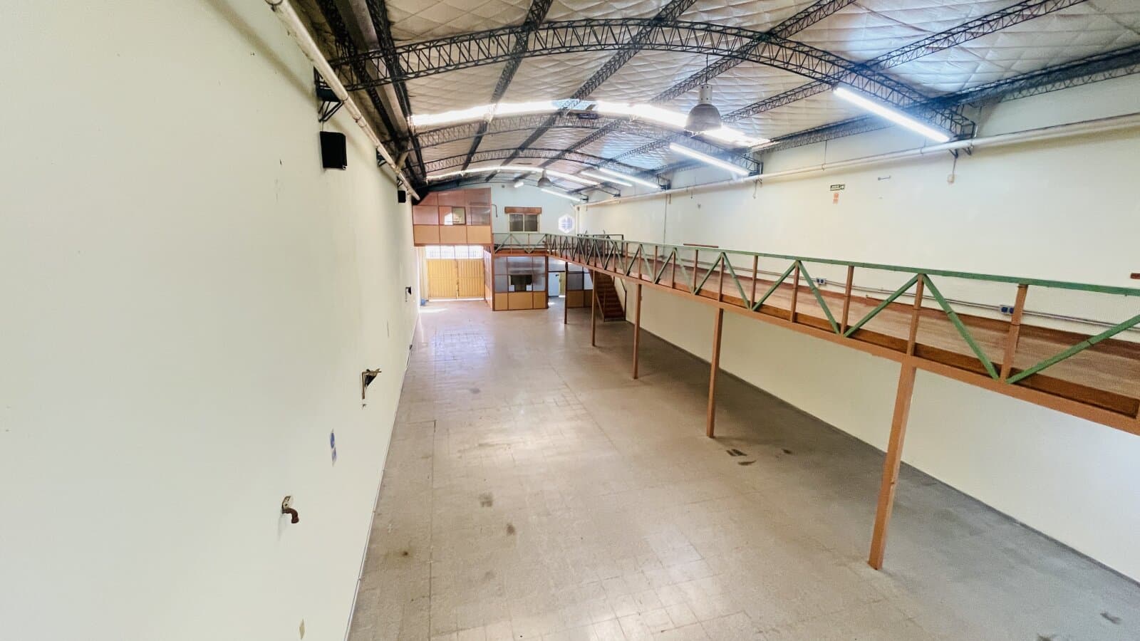 Galpón en Venta - Barrio Grafico — foto 5