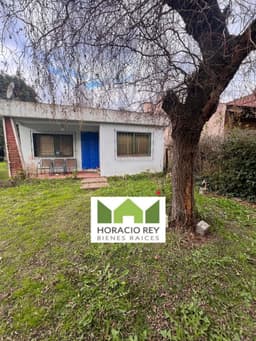 Propiedad ubicada en Barrio Los Pinos - Calle Los Pinos al 100