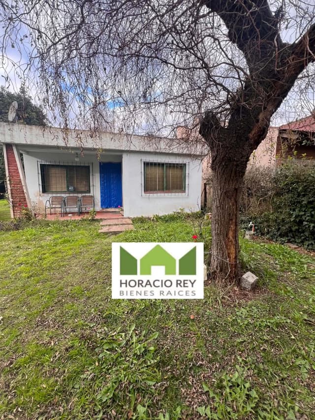 Propiedad ubicada en Barrio Los Pinos - Calle Los Pinos al 100