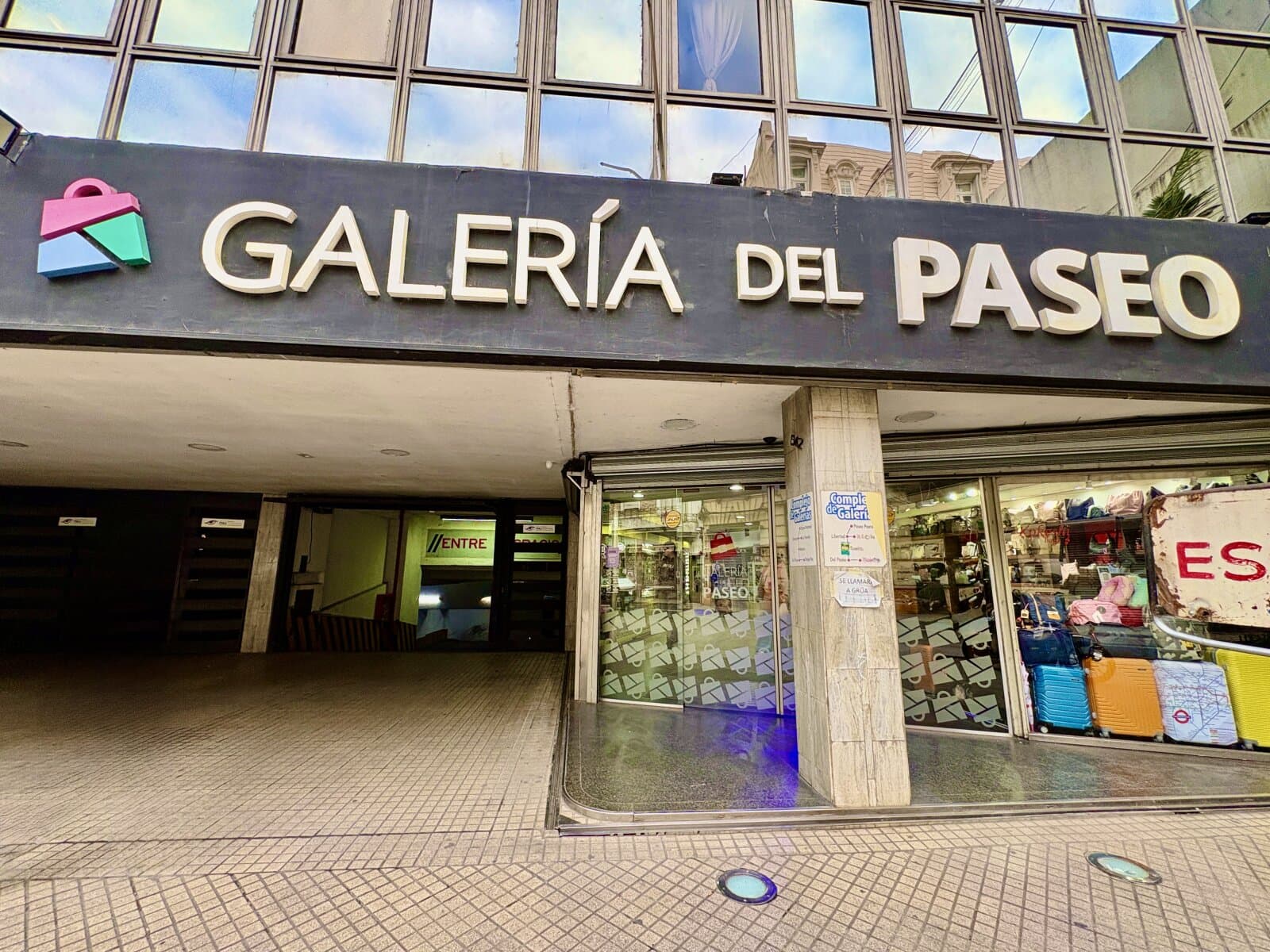 Local en alquiler. Galeria del Paseo. — foto 15