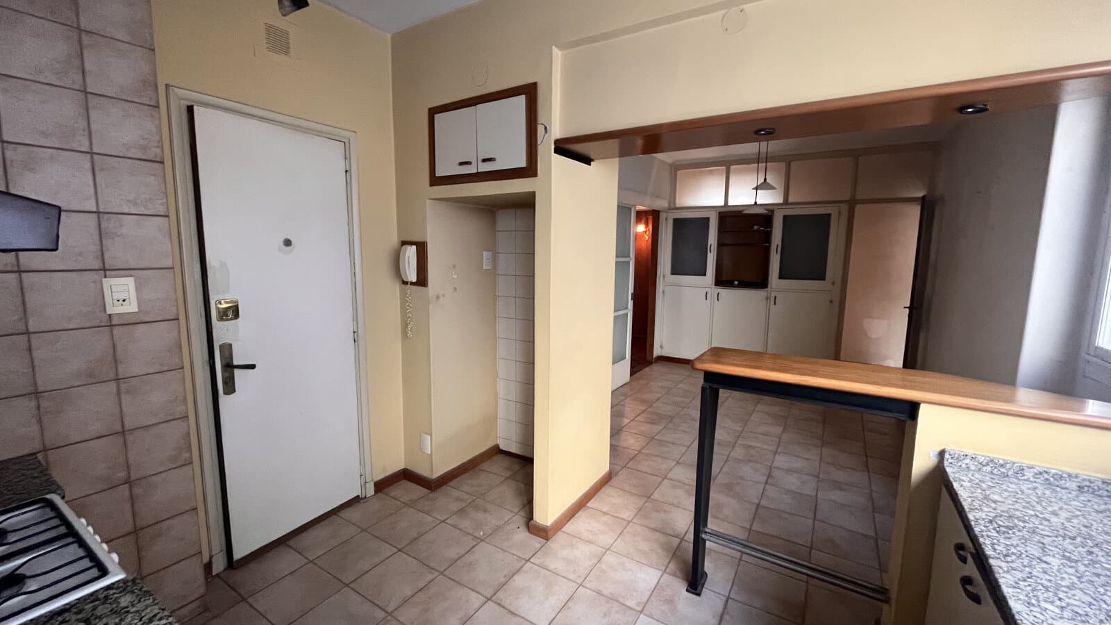9 de julio 1321 - Piso exclusivo de 3 dormitorios con cochera — foto 2