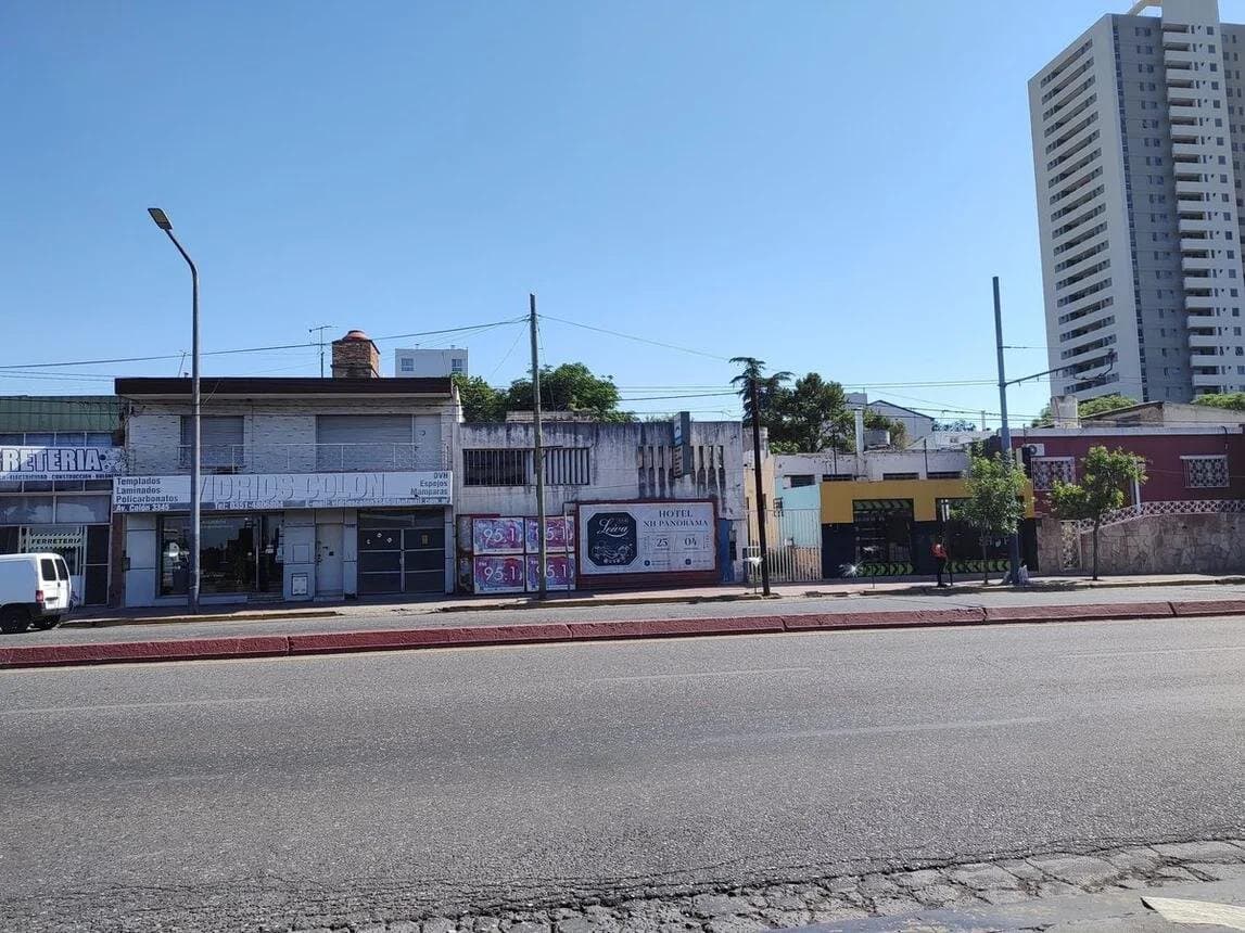LOTE 228M2 APTO EDIFICIO SOBRE AV COLON — foto 3