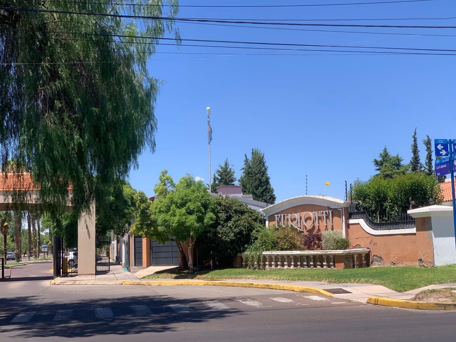 Casa Barrio Furlotti - Maipú — foto 1