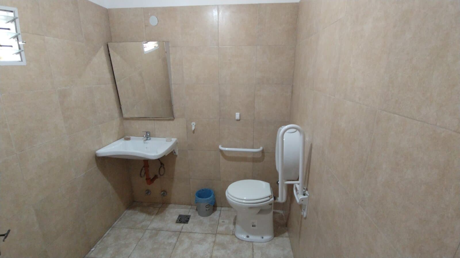 Uso Comercial Bº La Florida — foto 14