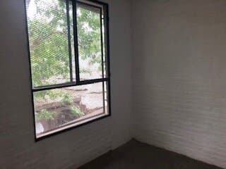 FUNES. ALQUILER CASA 2 DORM .PILETA — foto 12