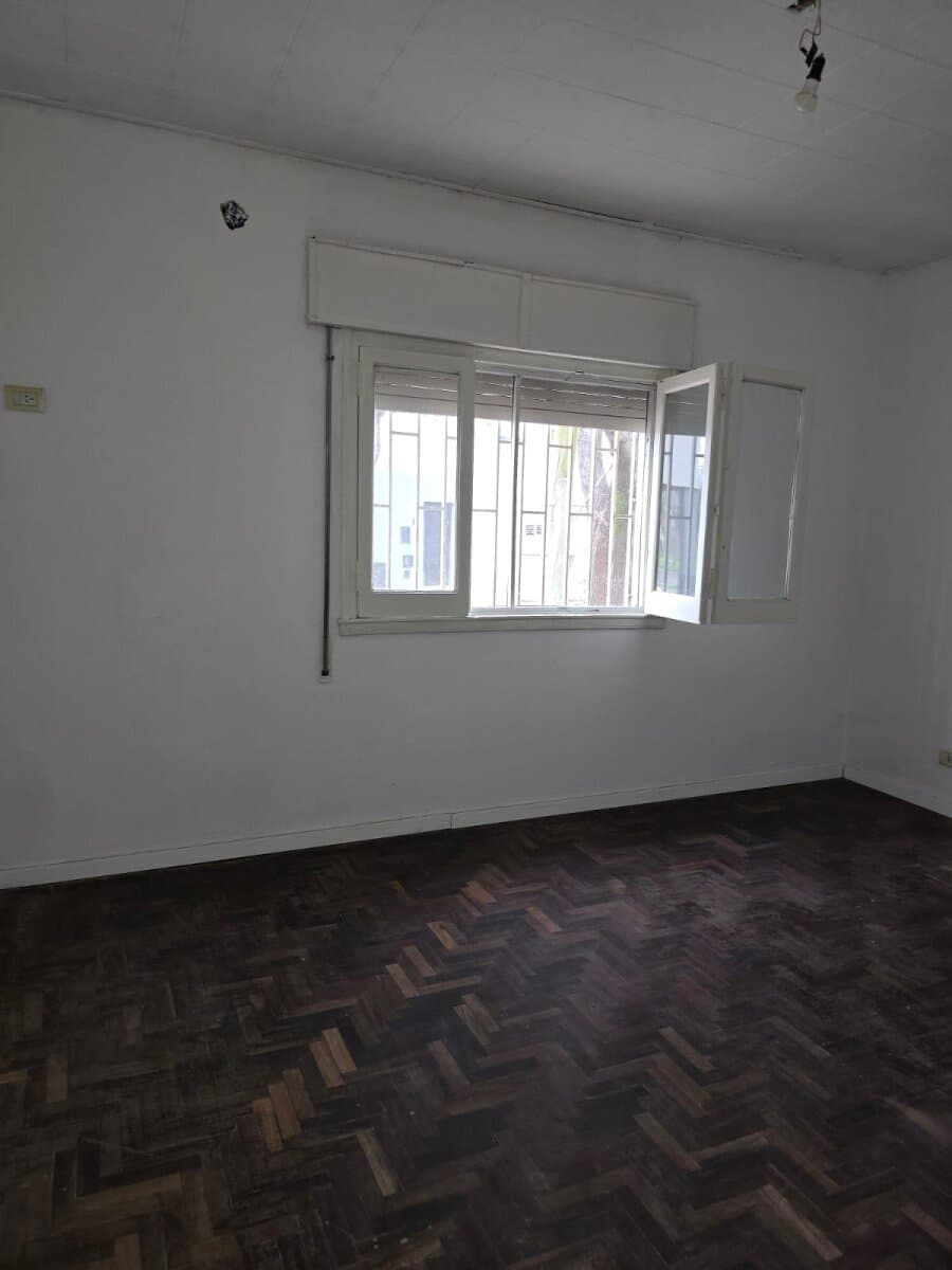ALQUILER CASA DOS DORMITORIOS EN PLANTA BAJA MORENO 3255 — foto 13