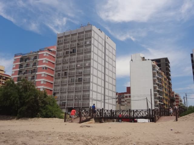DEPTO 3 AMBIENTES SOBRE COSTANERA SAN BERNARDO
