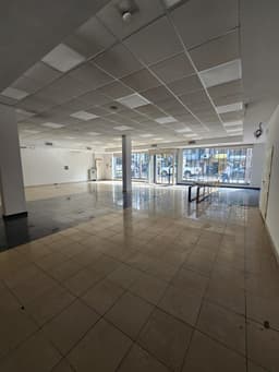 SE ALQUILA GRAN LOCAL COMERCIAL EN POSADAS MISIONES