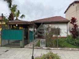 Casa en venta en Martínez – Lote de 450 m² con gran parque