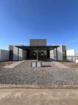 DUPLEX EN PAMPAS DE MANANTIALES