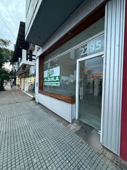 SE ALQUILA LOCAL COMERCIAL EN POSADAS MISIONES
