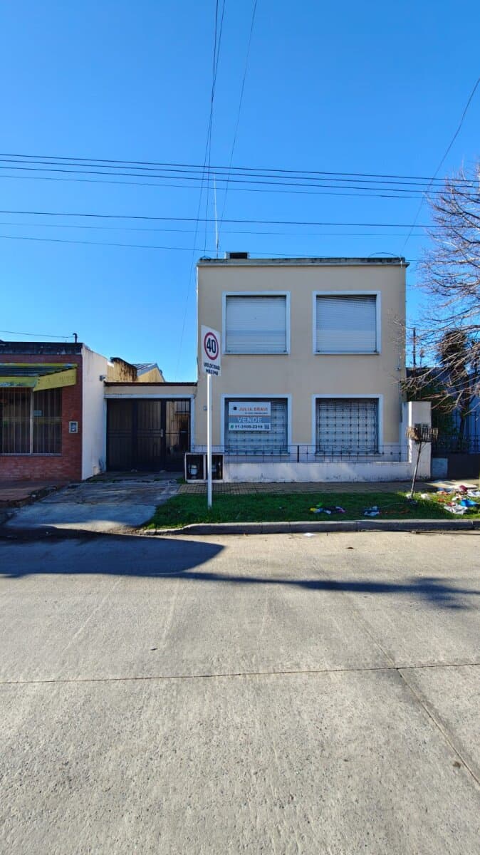 Venta Ph 3 ambientes al frente en Moron — foto 1