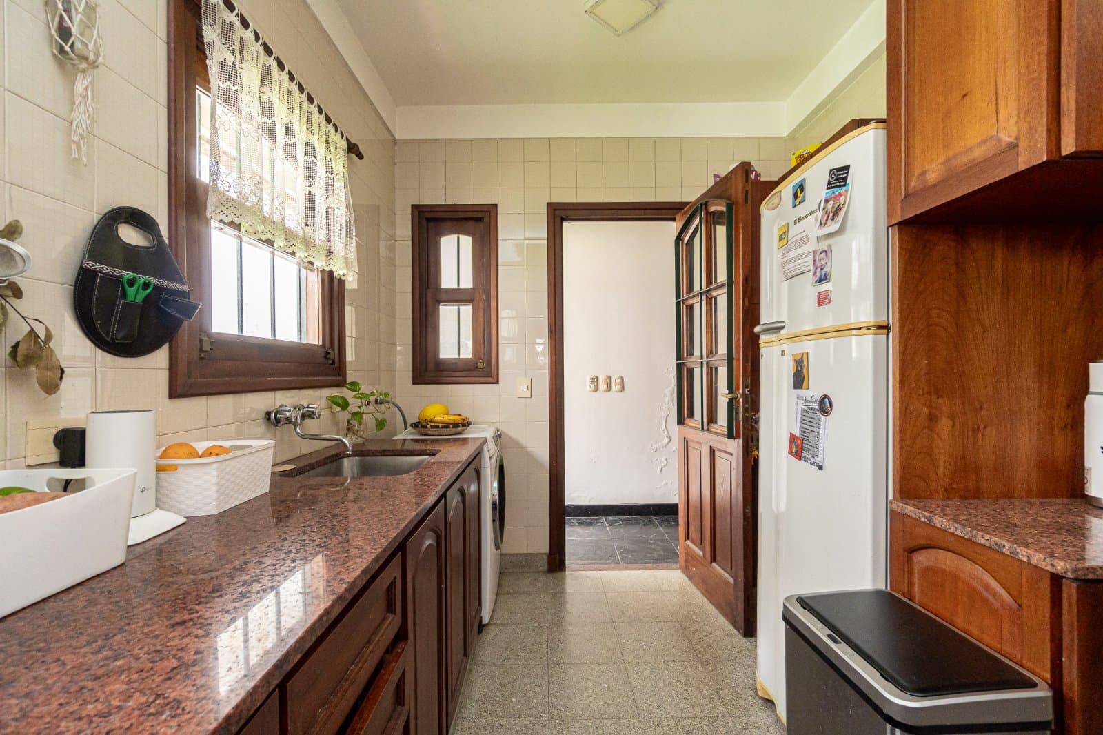 Casa - A m Parque Centenario - Jardín - Cochera — foto 12