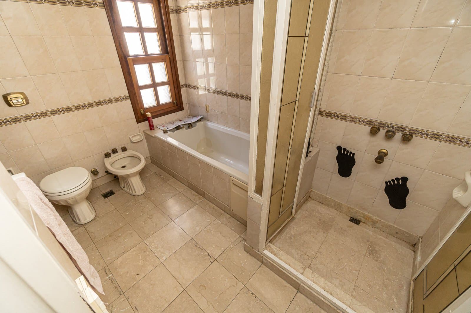 Casa - A m Parque Centenario - Jardín - Cochera — foto 11
