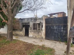 Casa a reciclar en B° Ludueña