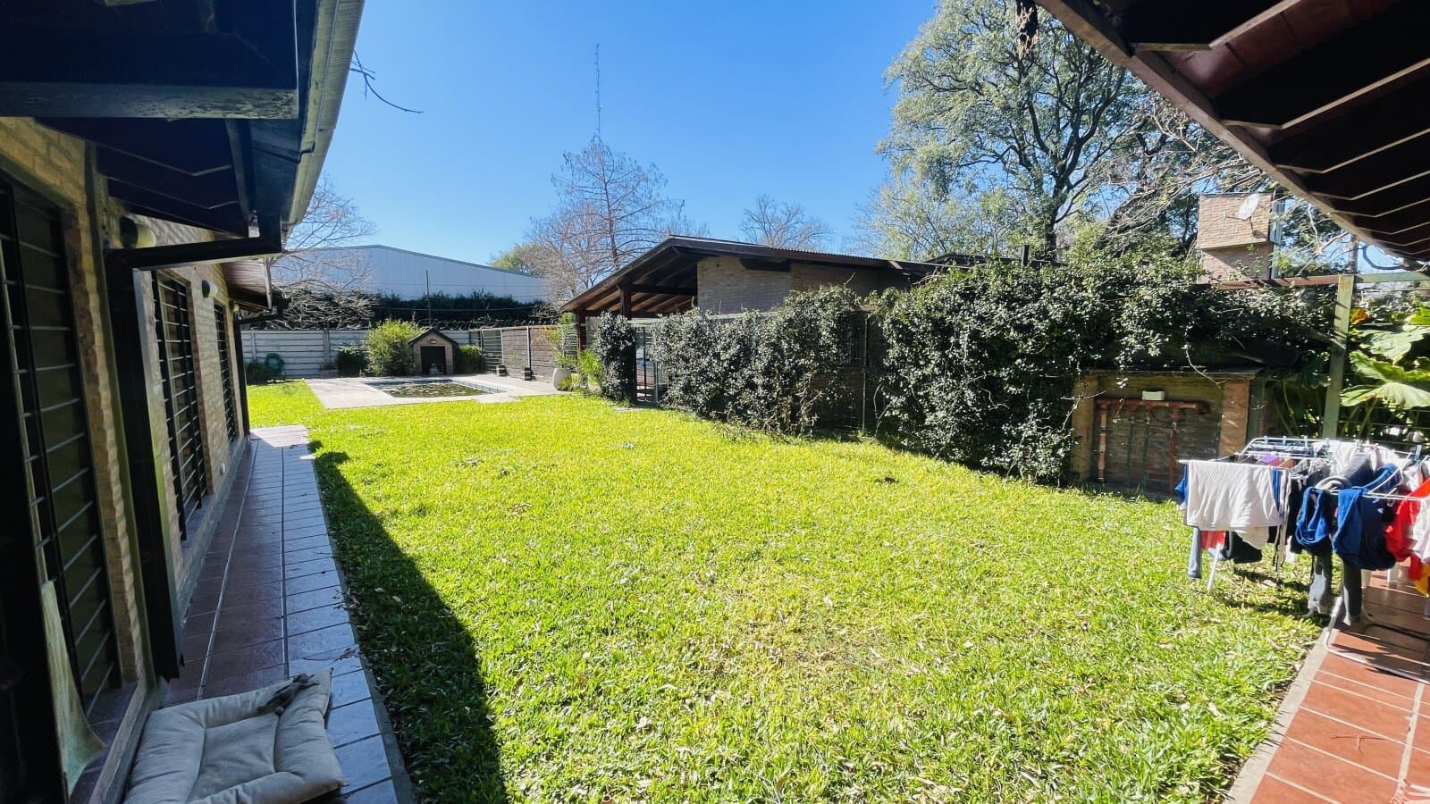 Casa 3 dorm, quincho y pileta en Venta - Ibarlucea — foto 14