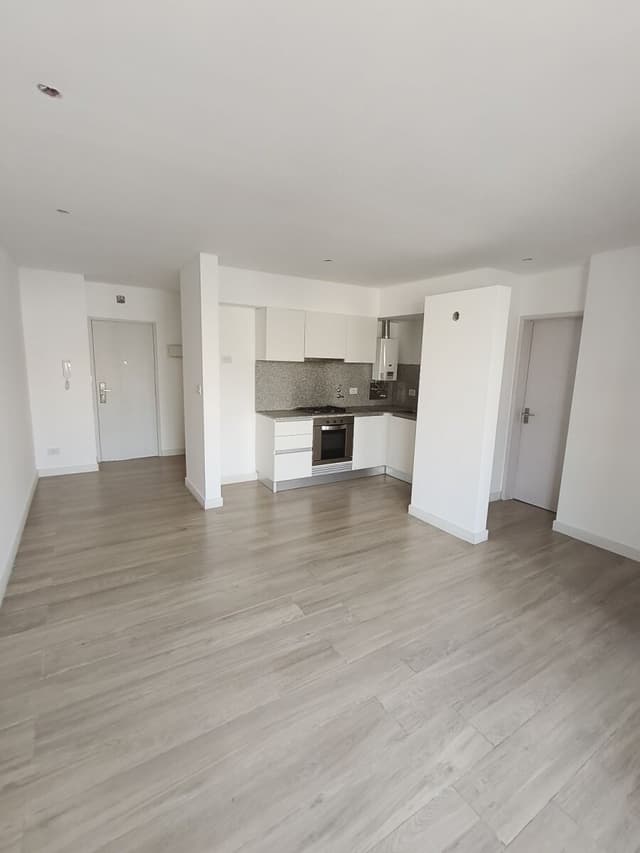 1 DORMITORIO ALQUILER EN LOURDES