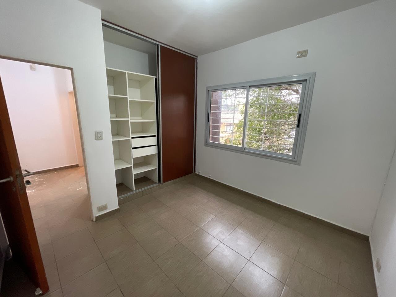 ALQUILO IMPORTANTE CASA 3. DORMIS. PROXIMA A MENDIOLAZA — foto 5
