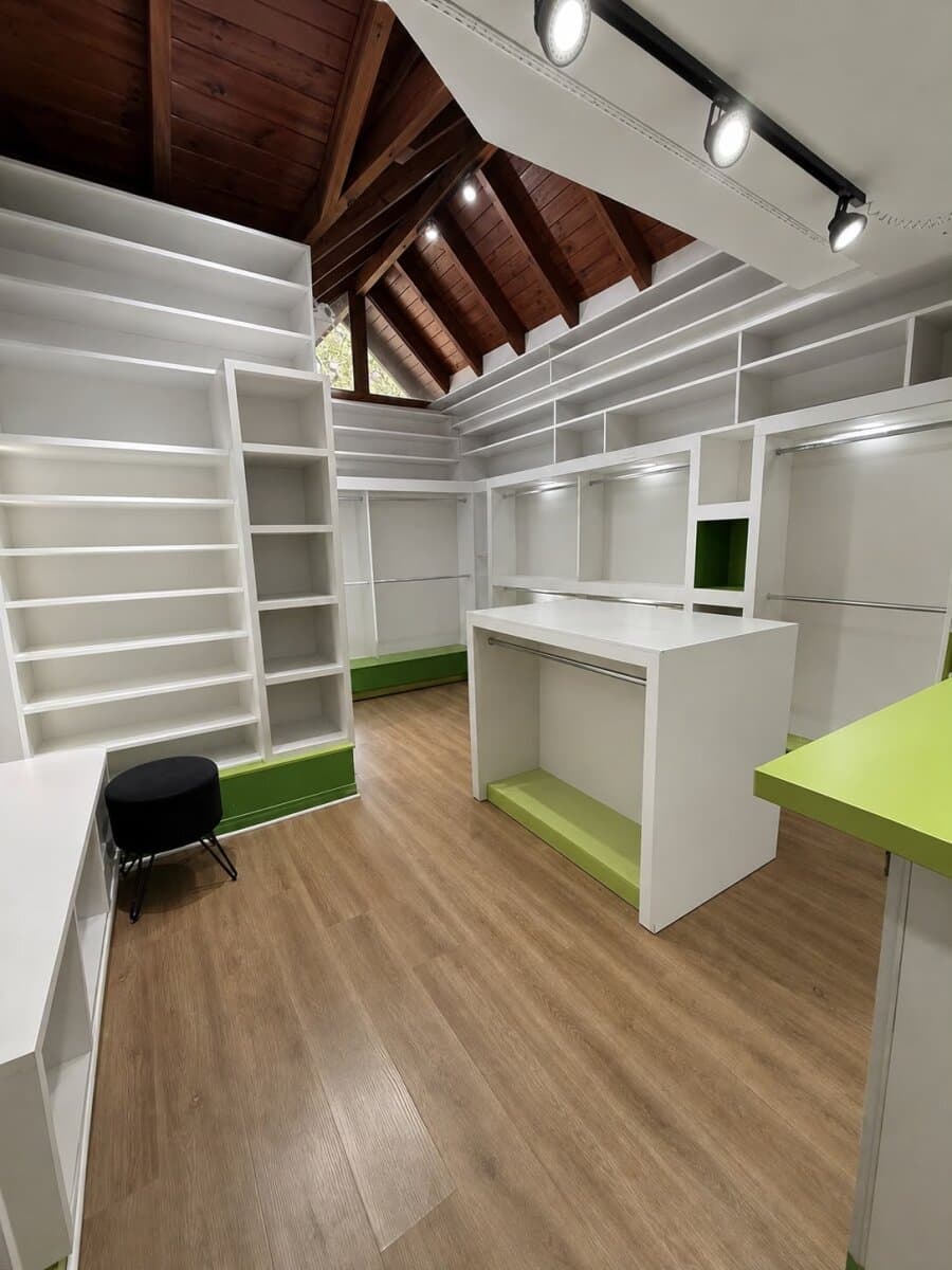 LOCAL COMERCIAL EN VENTA- FUNES — foto 5
