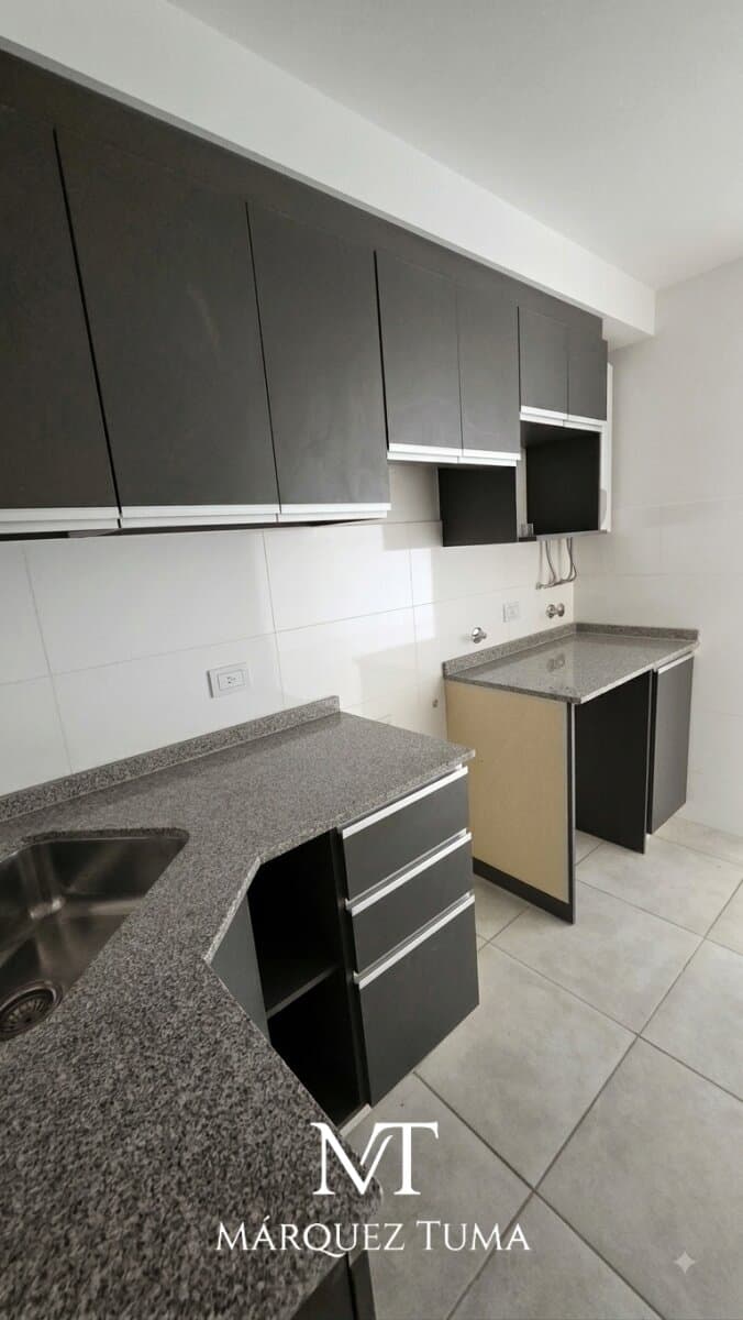 VENTA DEPTO. 1 DORMITORIO BARRIO GÜEMES — foto 4