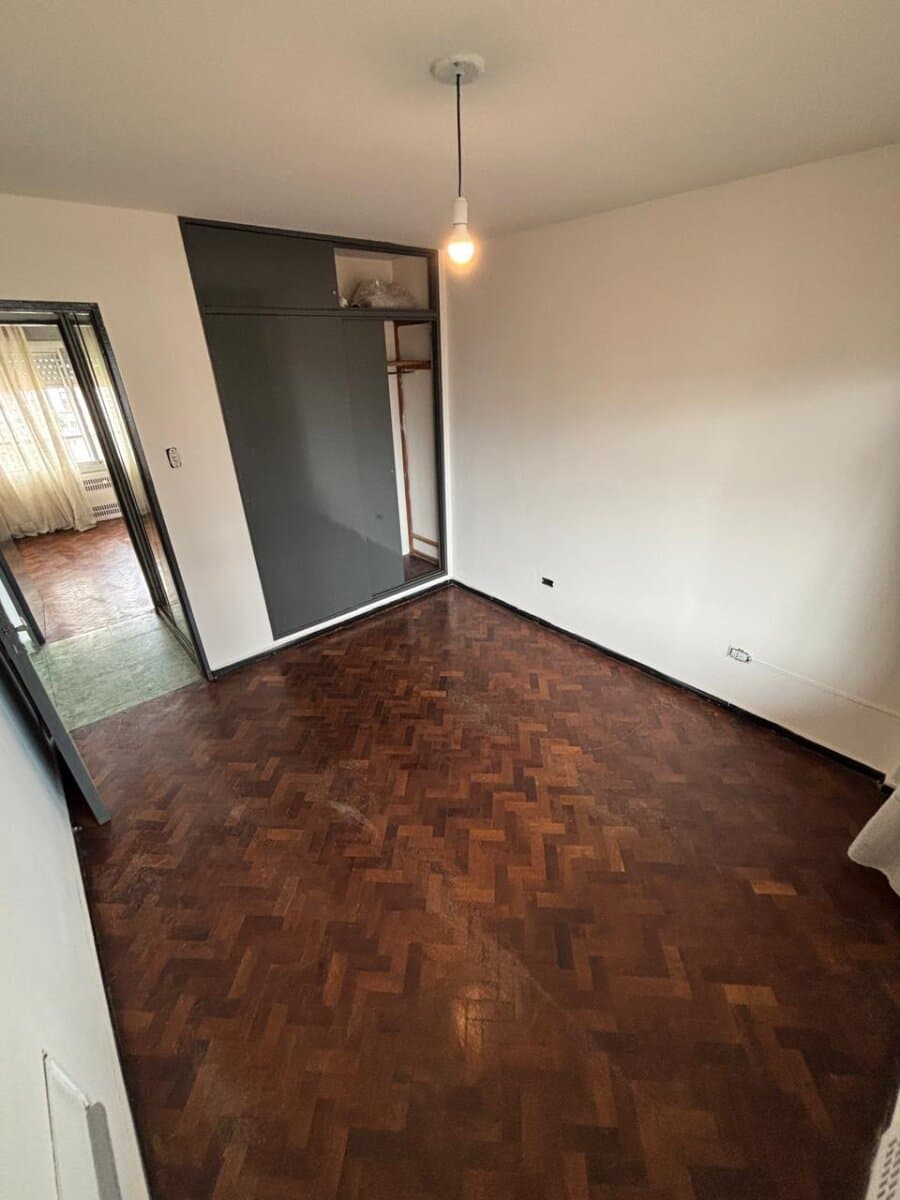 Semipiso de 100 m2 !!! - Frente - 2 Dormitorios , 3 Baños — foto 3