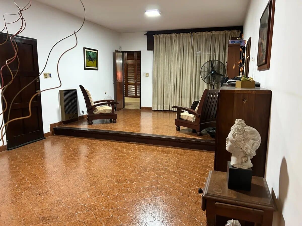 Casa 3 Dorm. Apto Crédito. En B° Altamira — foto 3