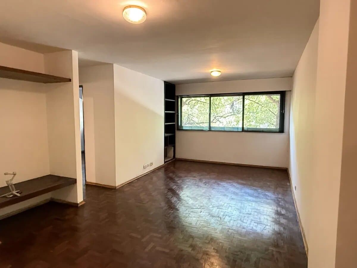 Ideal Estudio/consultorio: 2 Dorm. A 50m De Patio Olmos — foto 2