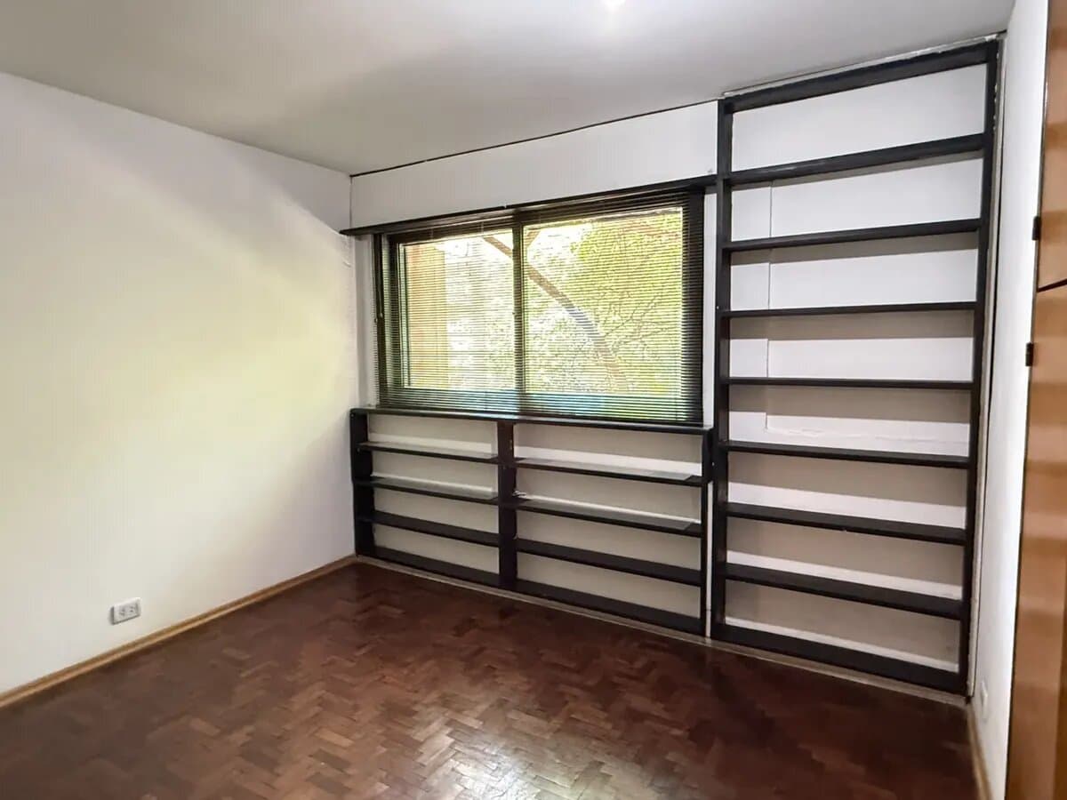 Ideal Estudio/consultorio: 2 Dorm. A 50m De Patio Olmos — foto 7