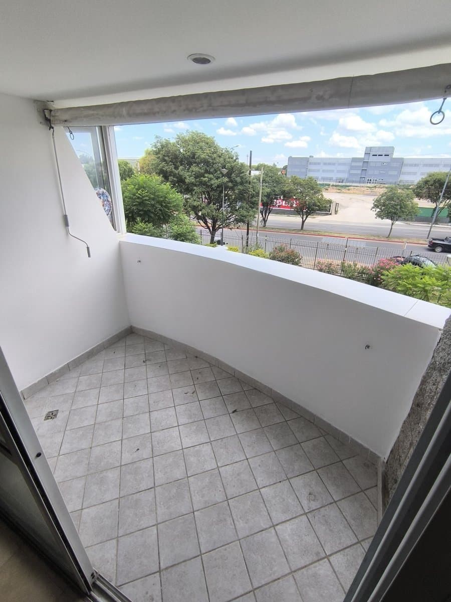 VENTA Departamento de 3 dormitorios, con COCHERA B° Villa Sol — foto 8