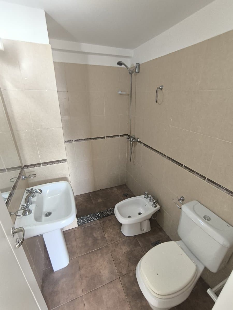 VENTA Departamento de 3 dormitorios, con COCHERA B° Villa Sol — foto 11