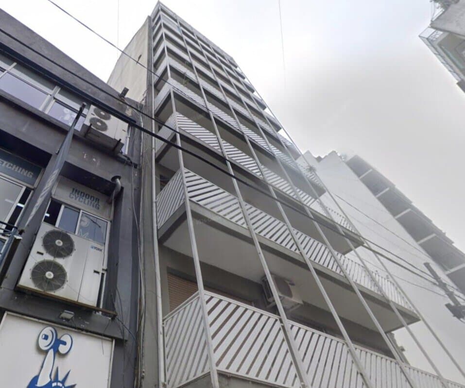 3 AMBIENTES CON COCHERA Y BALCON - RECOLETA — foto 1