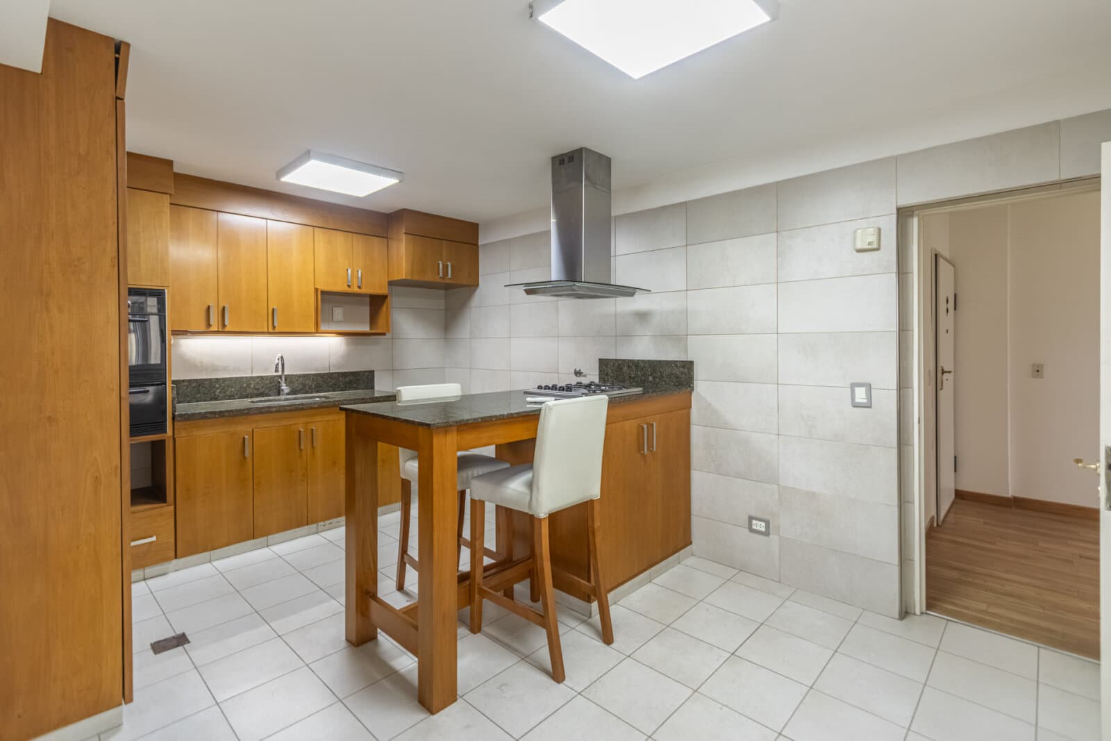 Venta - Cuatro ambientes mas dependencia - Balcon terraza — foto 12