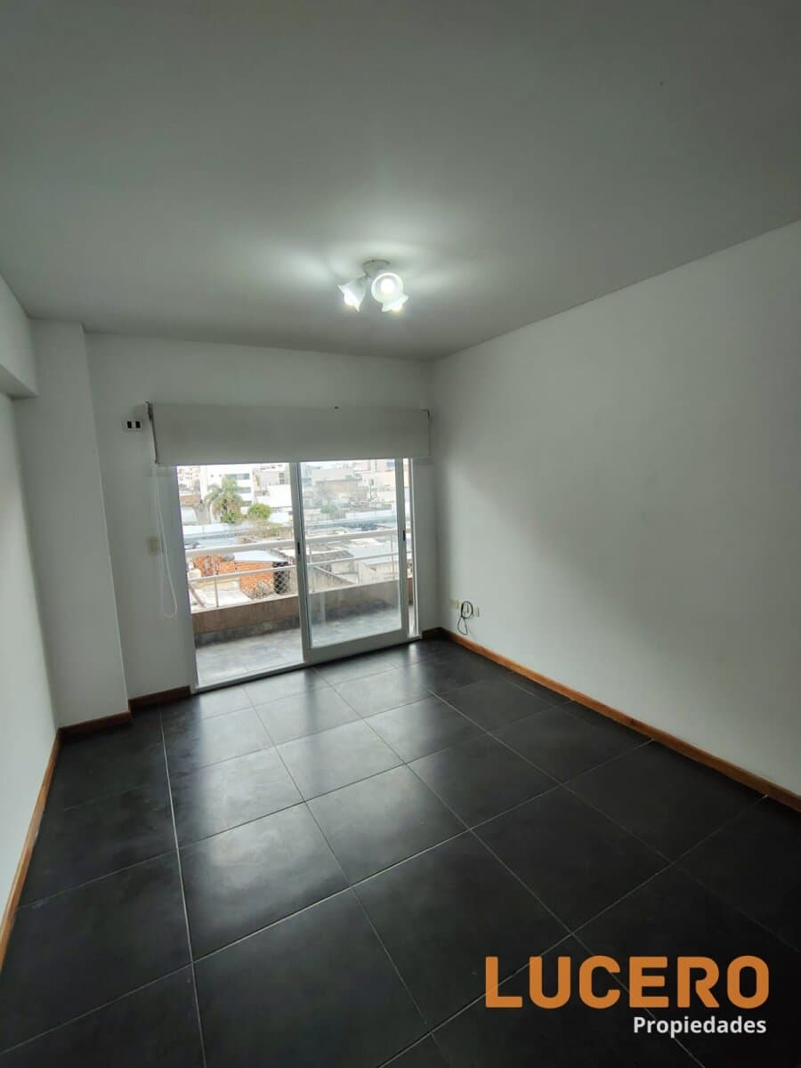 Departamento 2 ambientes + cochera en el centro de Morón — foto 11