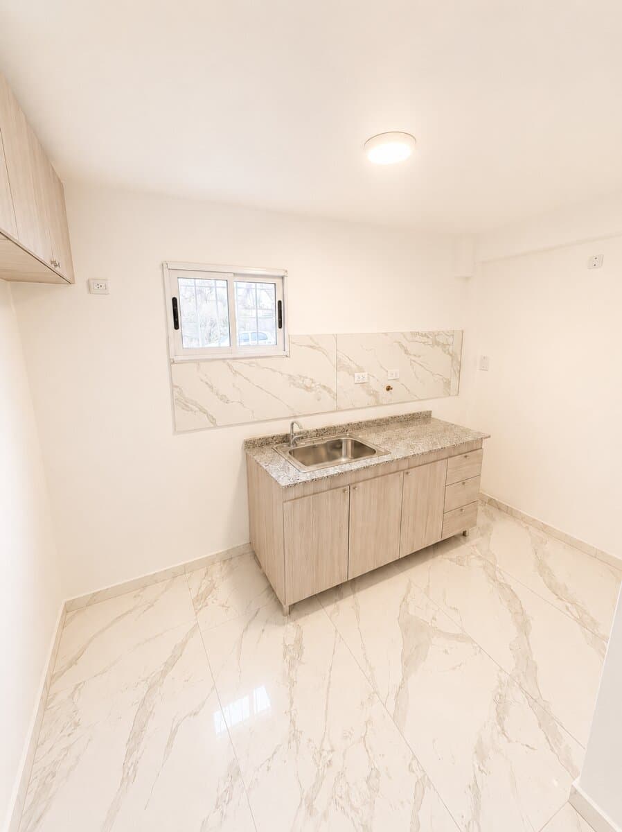 Duplex de 3 Ambientes con Garaje – Barrio Chauvin — foto 4
