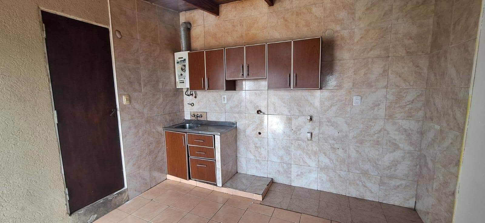 CASA DE 1 DORMITORIO — foto 1
